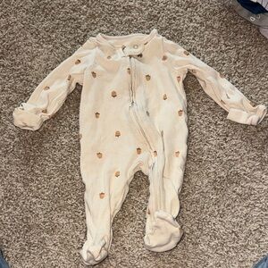 cloud island Cream Acorn-Print Footed One-Piece